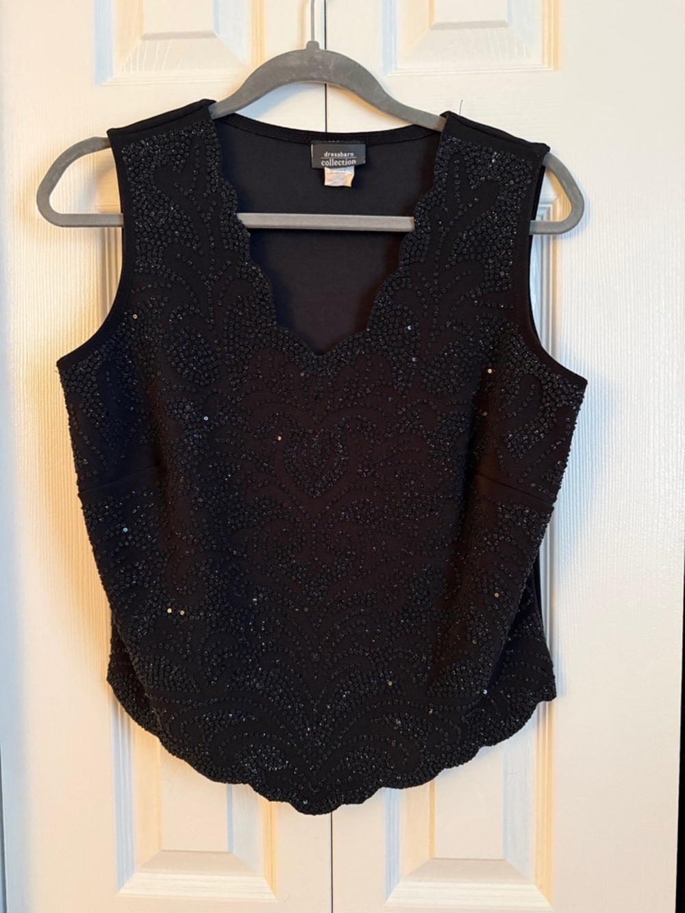 dressbarn y2k Black Beaded Scalloped V-Neck Camisole